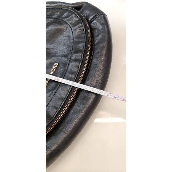 Michael Kors Y2K Grunge Goth Leather Black and Gold Purse Handbag Vintage Chain - Picture 10 of 12